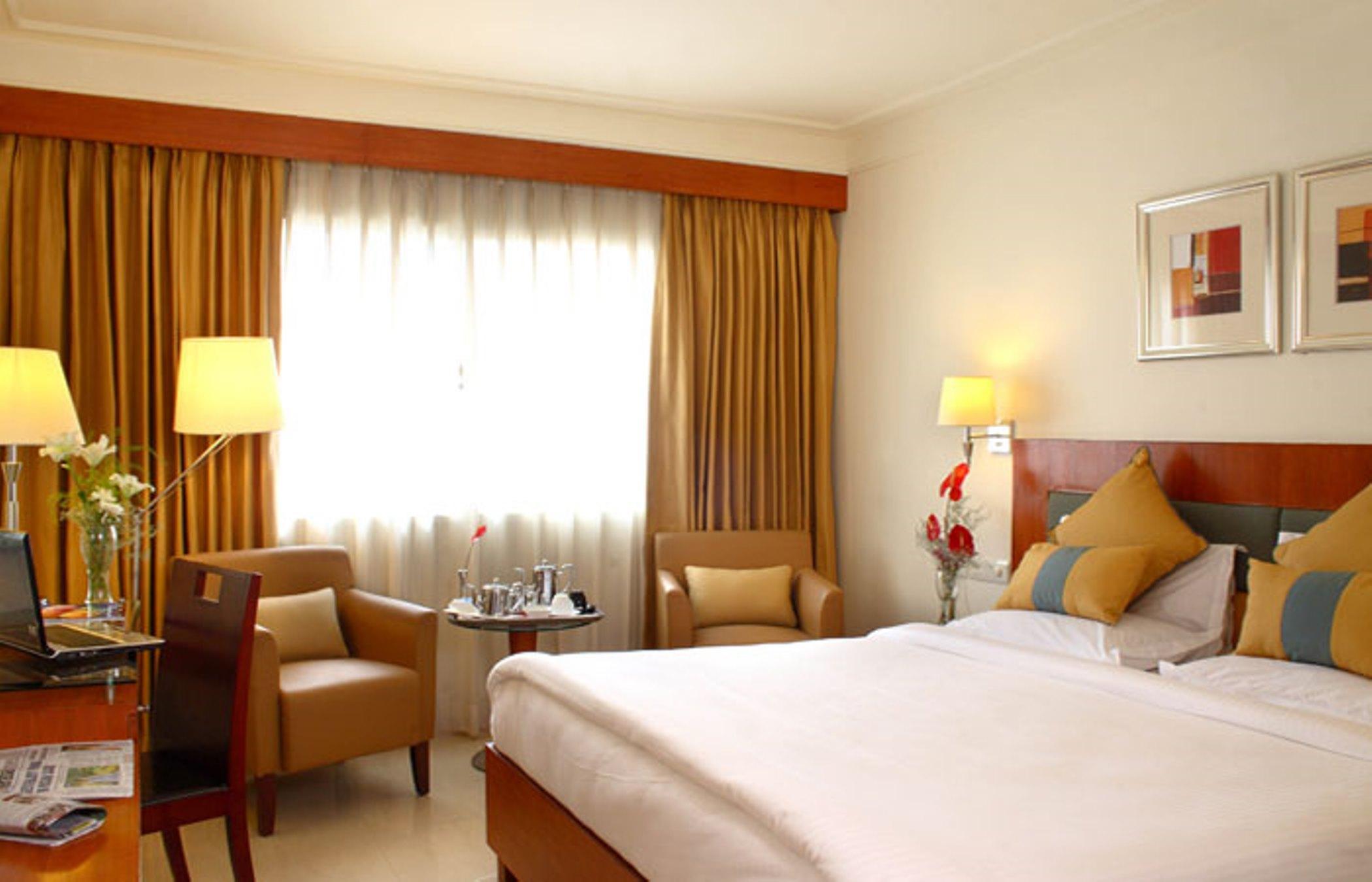 Hampshire Plaza Hotel Хидерабад Екстериор снимка