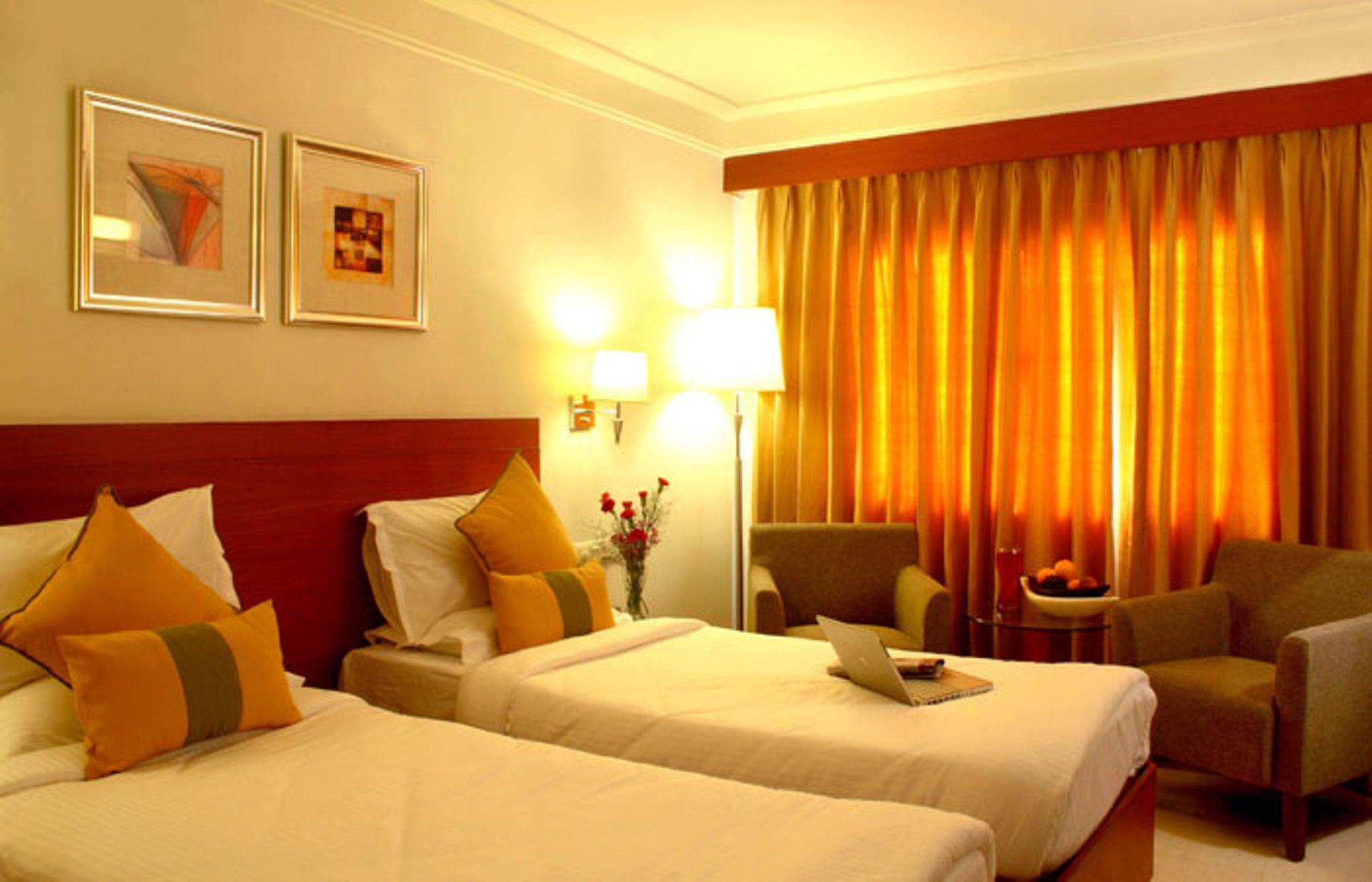 Hampshire Plaza Hotel Хидерабад Екстериор снимка