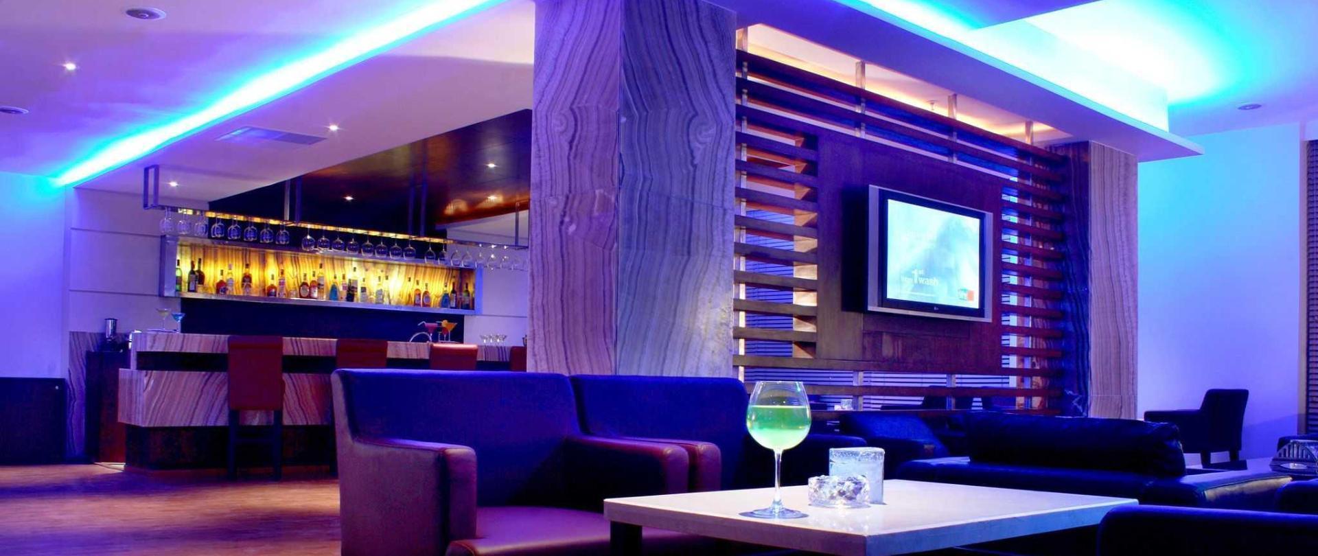 Hampshire Plaza Hotel Хидерабад Екстериор снимка