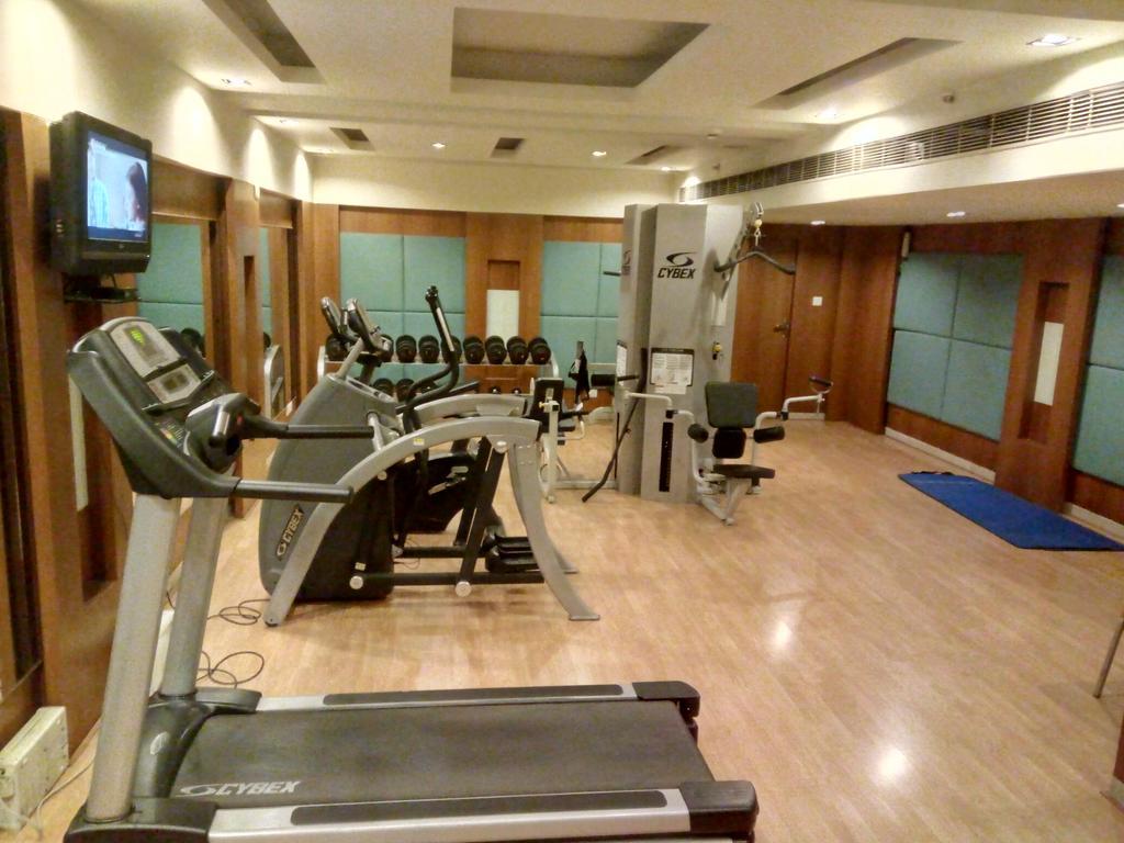 Hampshire Plaza Hotel Хидерабад Екстериор снимка