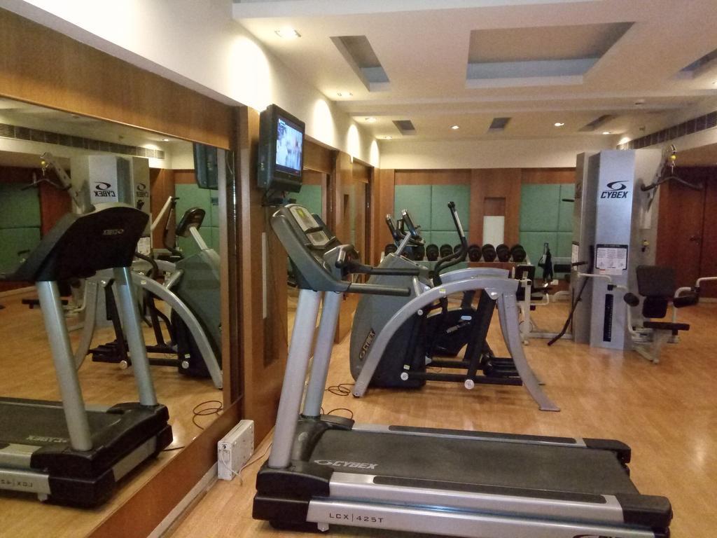 Hampshire Plaza Hotel Хидерабад Екстериор снимка