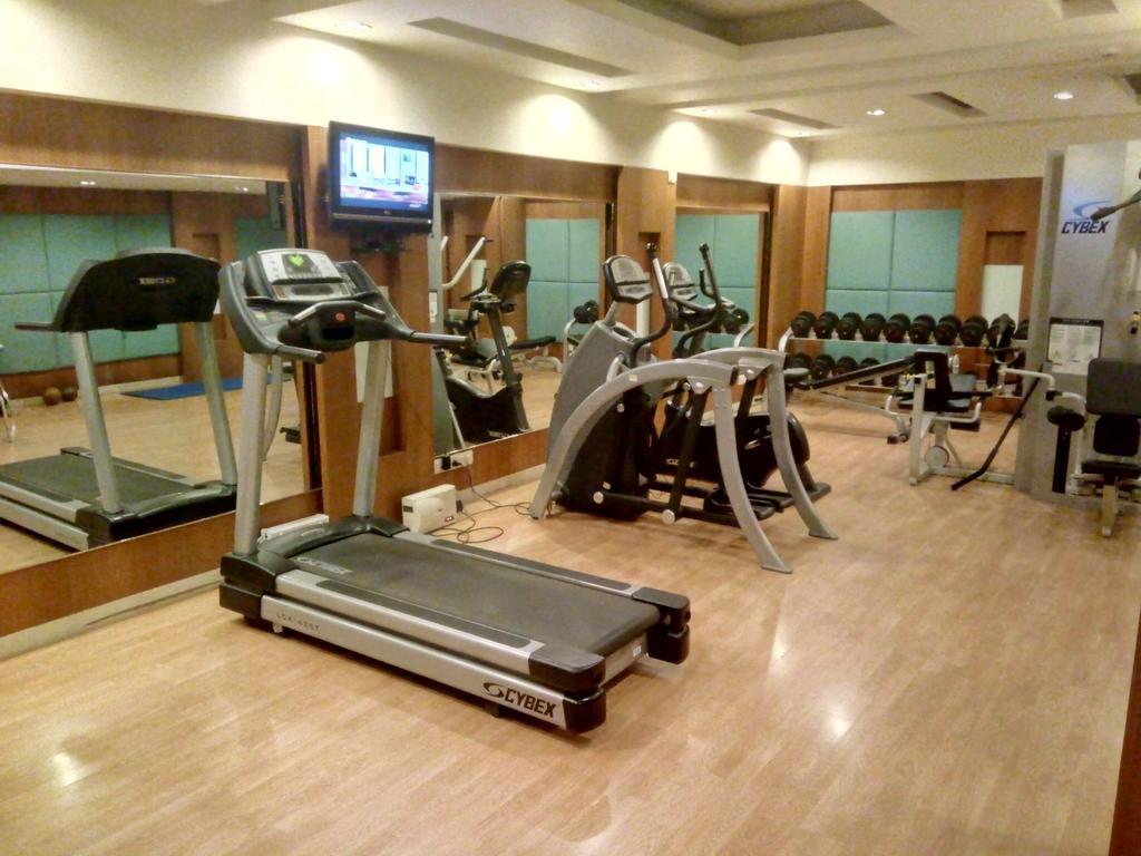 Hampshire Plaza Hotel Хидерабад Екстериор снимка