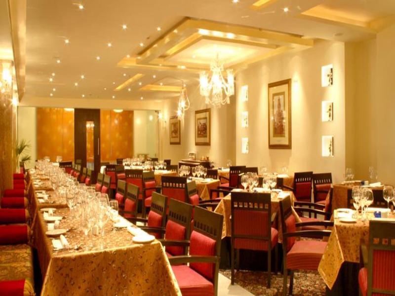 Hampshire Plaza Hotel Хидерабад Екстериор снимка