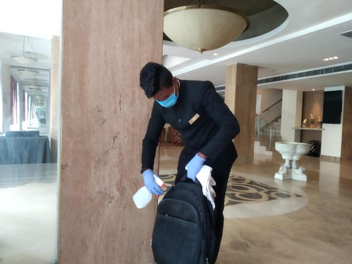 Hampshire Plaza Hotel Хидерабад Екстериор снимка
